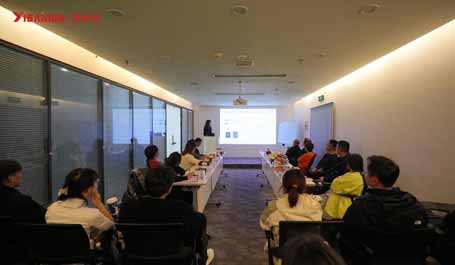 “俄语市场·Yandex专场”交流沙龙丨官方团队到访易赛诺，助力外贸企业决胜Q4旺季！